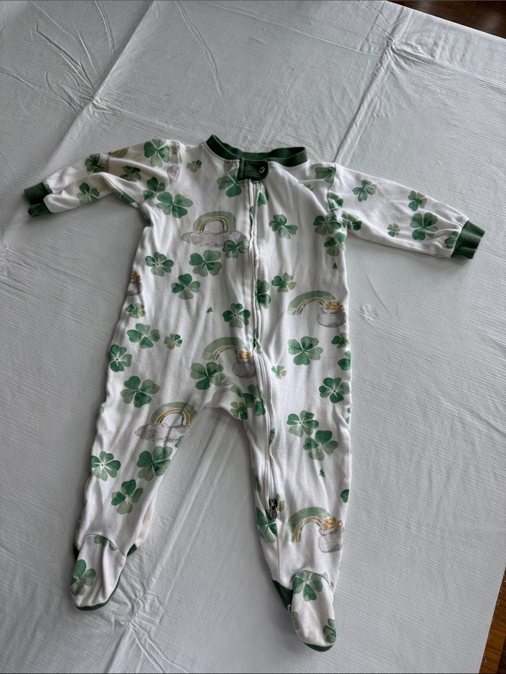 Kids White Footed One-Piece Pajama with Green Clover & Rainbow Print